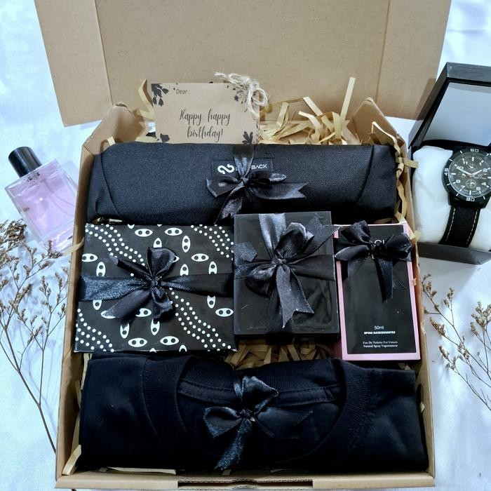 

KADO ULANG TAHUN COWOK/HAMPERS COWOK/HAMPERS KADO COWOK/HADIAH ULTAH - PAKET A, Request ucapan