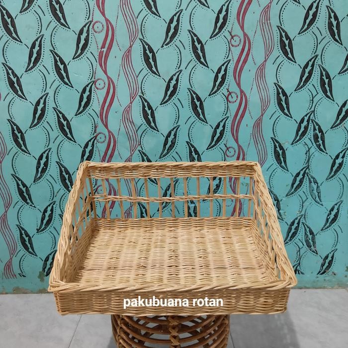 

keranjang parsel rotan sender L - keranjang tempat roti