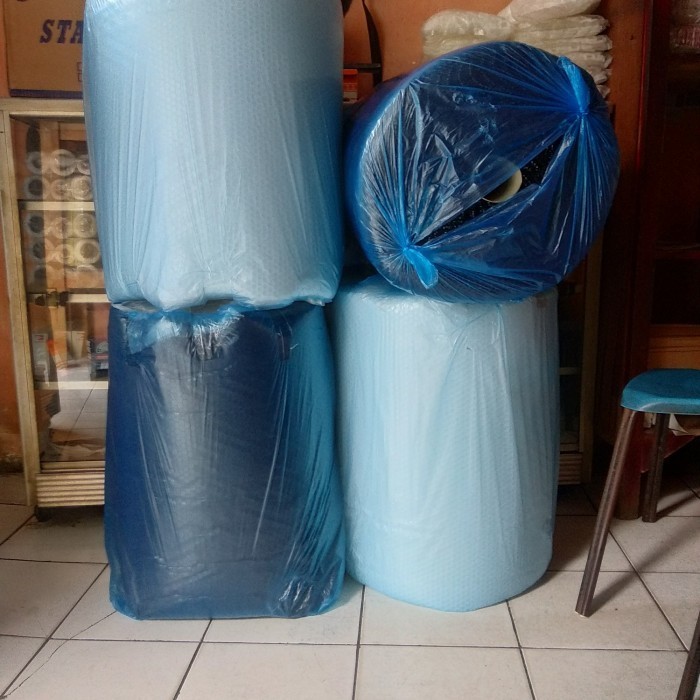 

bubble wrap hitam dan bening 50m x 60cm