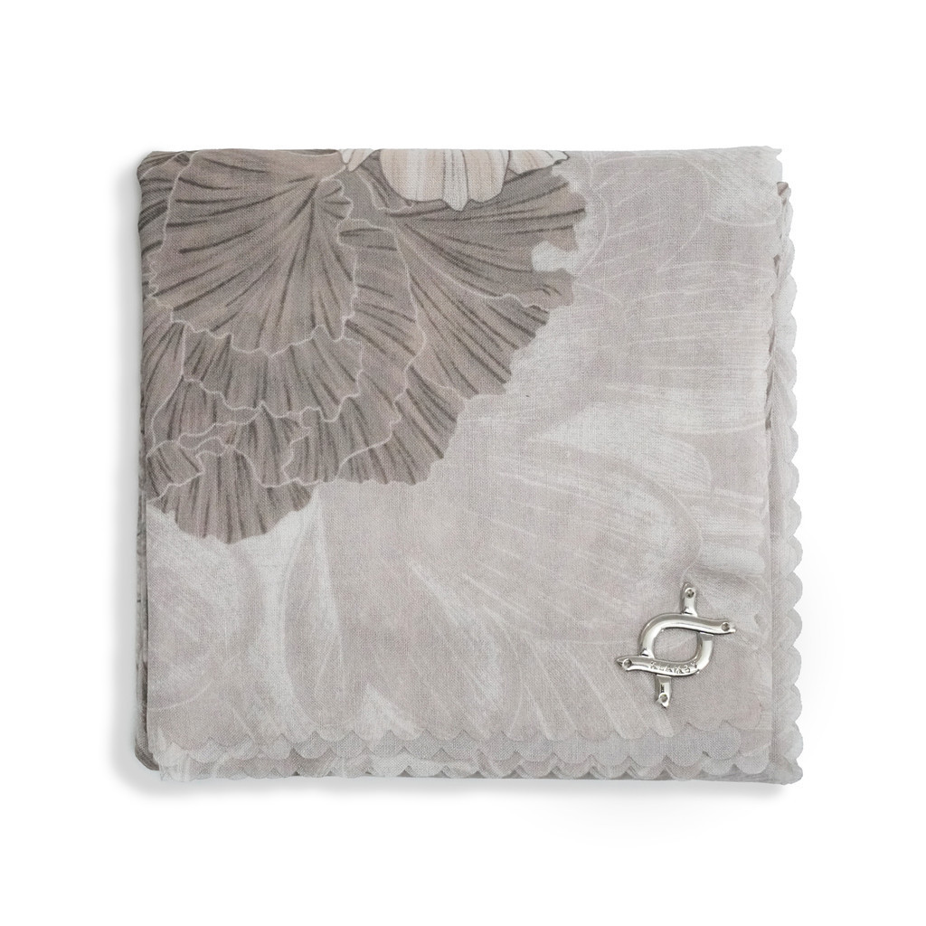 [Gift Not For Sale] 2024 Crystallure Wearing Klamby Scarf