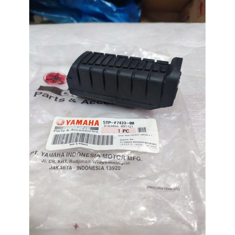 KARET PIJAKAN FOOTSTEP BELAKANG MIO SPORTY LAMA 2006-2007 5TP-F7433-00