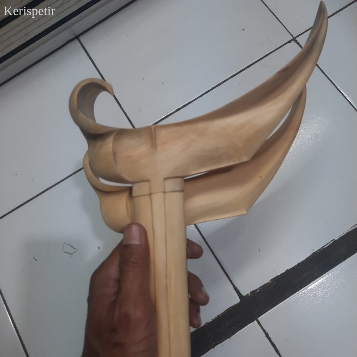 

Warangka Keris Ladrang Solo Kayu Cendana Wangi murah antik