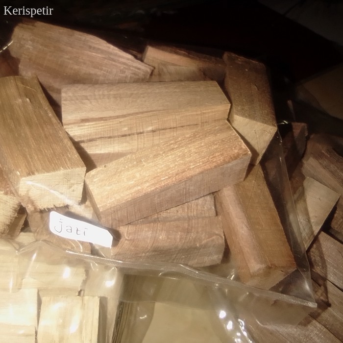 

kayu bakar jati kemasan premium 1000 gram murah