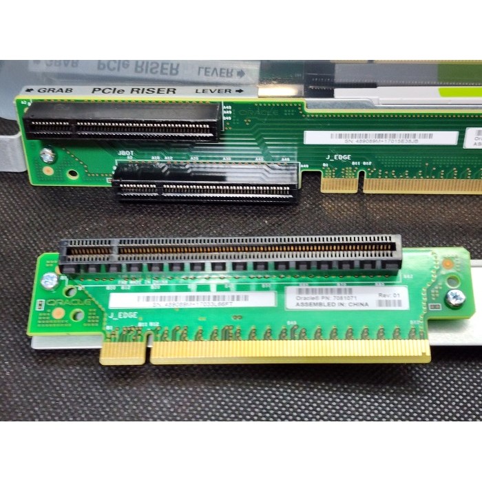Sun 7083430 7081071 1-Slot PCI Express Riser Assembly X6-2 X5-2 - B260 SNC