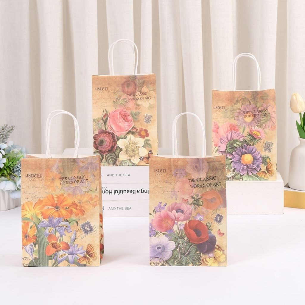 

Dalingshop Paper Bag Goodie Bag Tas Kado Simple Motif Bunga Souvenir Ulang Tahun Ultah [1670]
