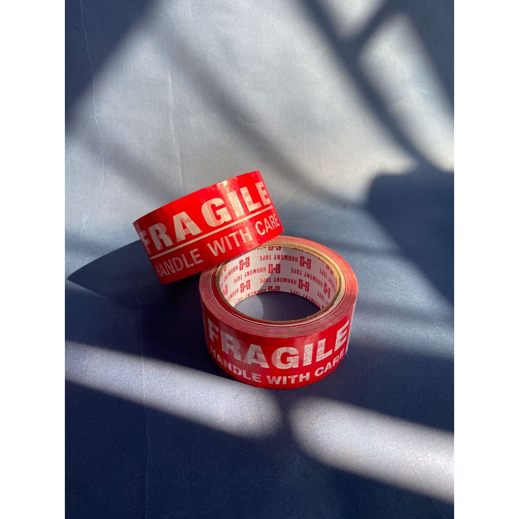 

Lakban Packing Fragile 48mm | 1 Dus Isi 72 Roll | Solusi Segel Produk Rentan