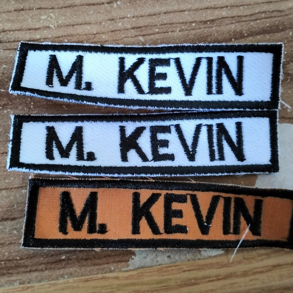 

Paket bet nama isi 4pcs Name Tag / Nama Dada // blok putih 3pcs + blok coklat 1pcs// bet nama sekolah murah