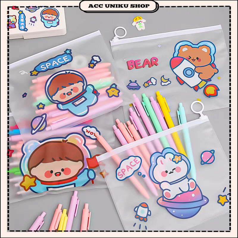 

AU - TEMPAT PENSIL TRANSPARAN MODEL ZIPLOCK MOTIF ASTRONAUT / ALAT TULIS KOTAK PENSIL ASTRONAUT PRAKTIS