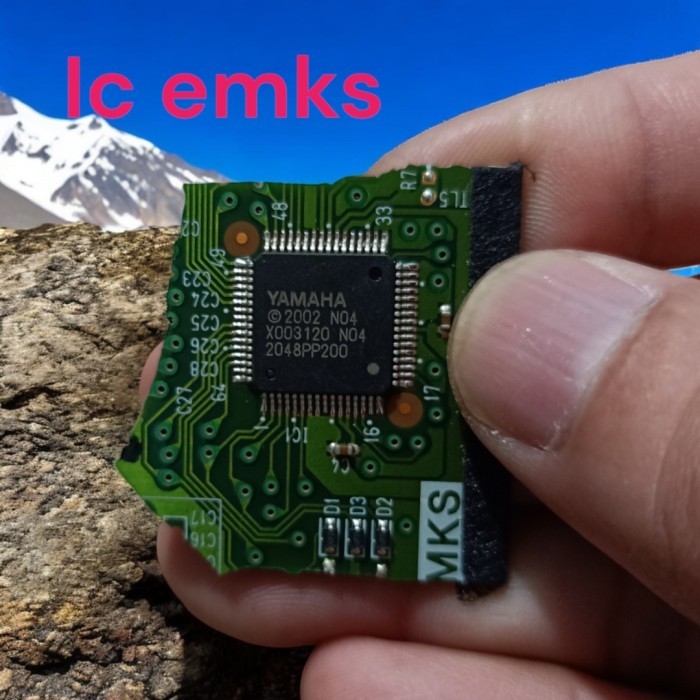 Komponen Orignal Ic EMKS Keyboard Yamaha Psr S 910 950 970 975 750