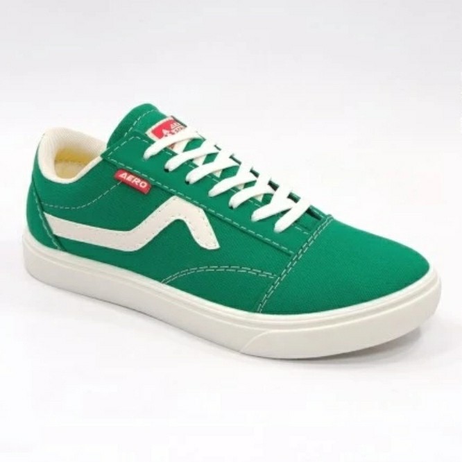Sepatu Aerostreet massive low green light