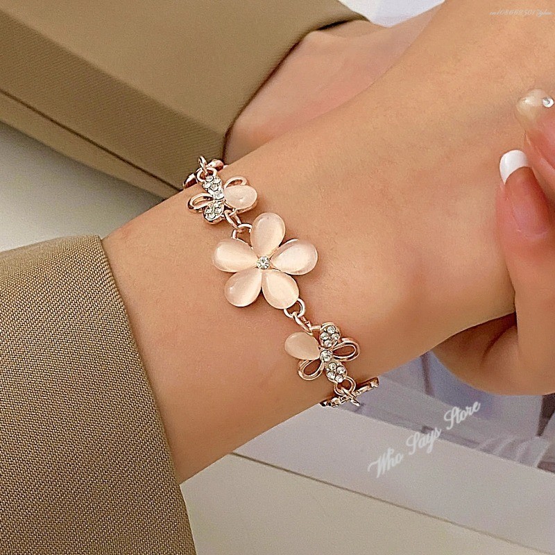 

Stainless Steel Bracelet for Women Lucky Flower Summer Bracelet Crystals Chain for Woman Valentines Gift Wedding Party Jewelry