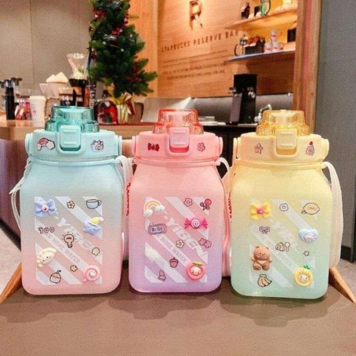 BOTOL MINUM 1.5 LITER KOTAK VIRAL KOREA GRADIASI MOTIV PELANGI GEMOY - Kuning