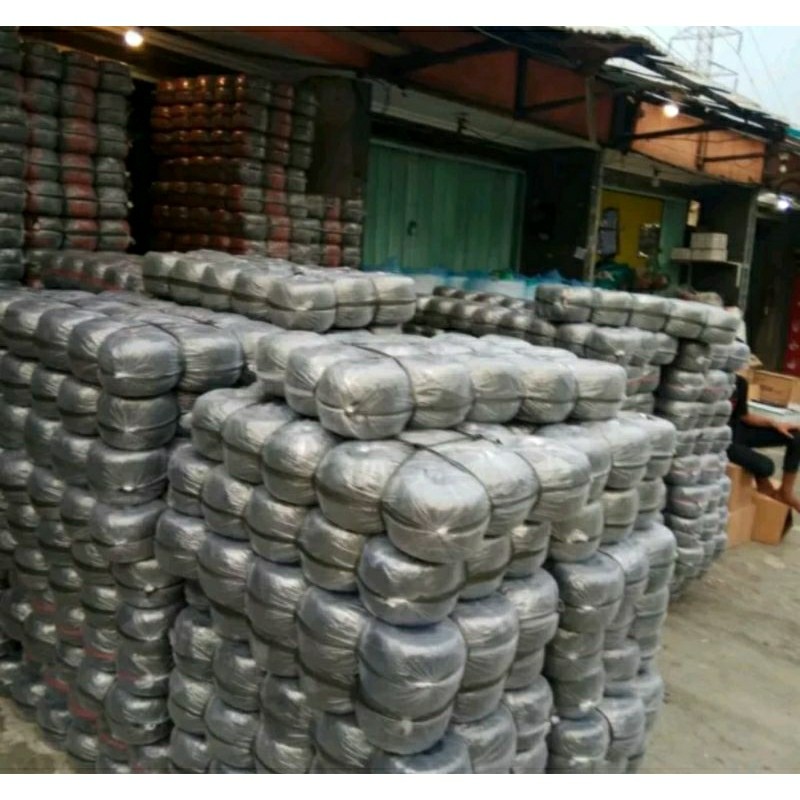 

Tali Rafia Hitam 4 ons 6 Ons 8 Ons 1 Kg