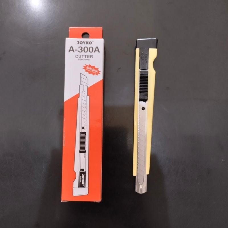 

Pisau Cutter /Pisau cutter/Cutter kecil/Pisau/Pemotong kertas/ - ARM