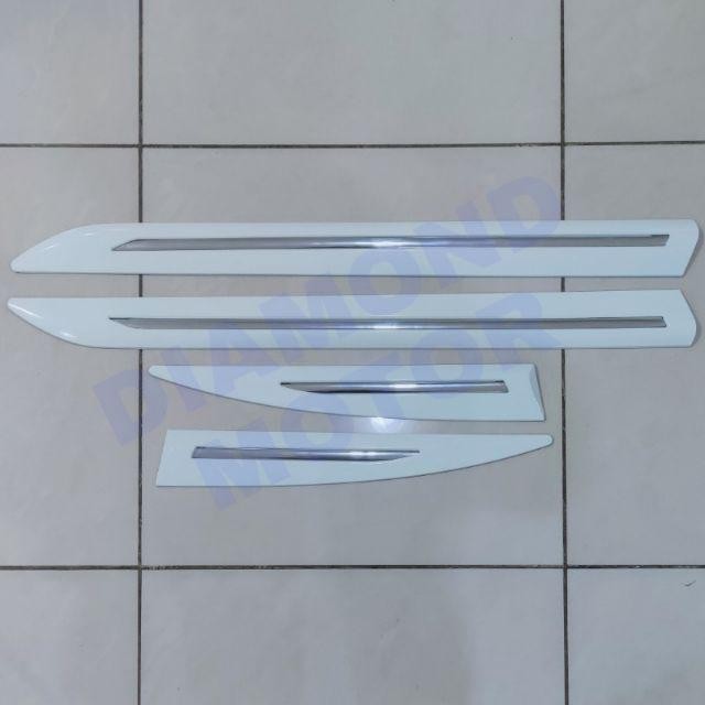 Side body Molding Garnis Lis Body Warna Toyota Grand New Avanza Veloz 2015 2016 2017 2018- LIST BODY