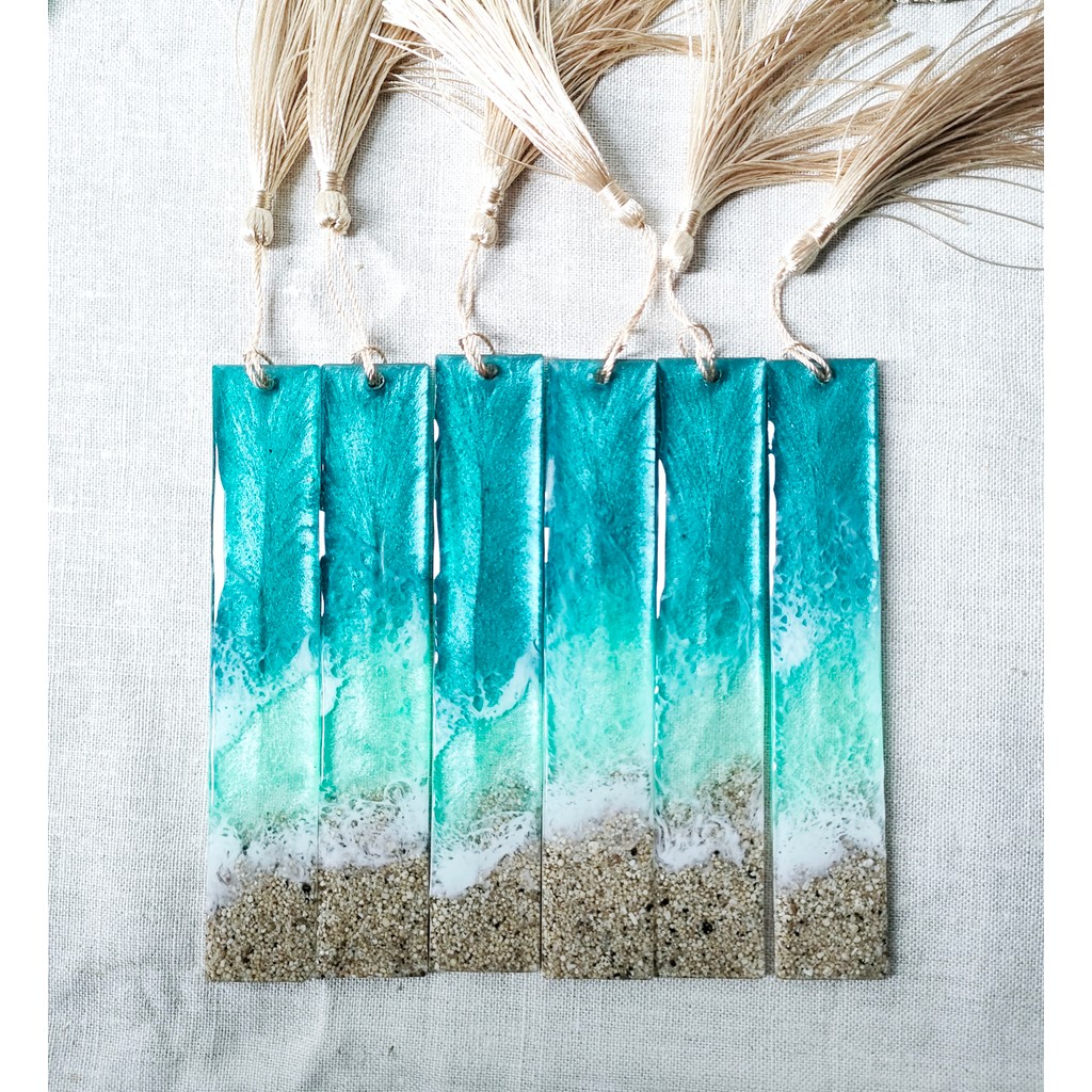 

Wini Handmade resin art Resin Pembatas Buku Bookmark