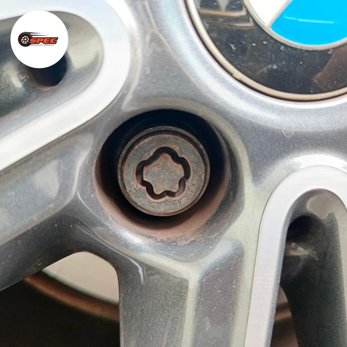 kunci adaptor buka pasang baut safety roda BMW - 41