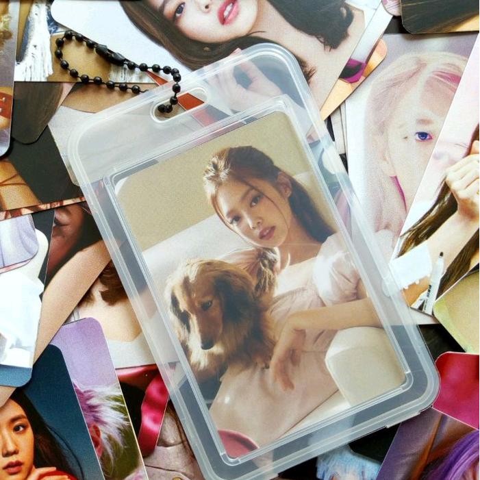 

Promo 100 PHOTOCARD FREE GANTUNGAN BUNGA DAN CARD HOLDER bts nct seventeen treasure blackpink newjeans straykids xodiac dll - bts, 100 PC