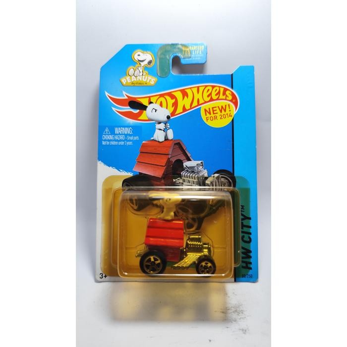 SP99.. Hot Wheels Hotwheels Snoopy Peanuts Merah
