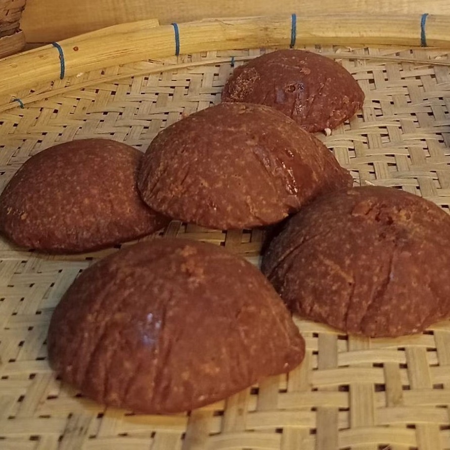 

Gula Jawa Merah Premium - Asli Nira Kelapa, Manis & Harum Alami