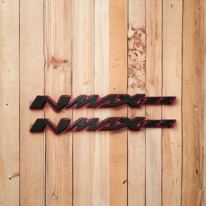 Emblem Logo Nmax 3D Timbul Bahan Kaca Akrilik - Hitam