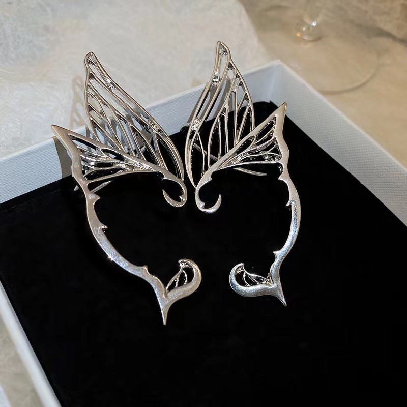 Fashion Punk Butterfly Elf Ear Clip 2023 Trendy Design Liquid Metal Wing Ear Cuff Stud Piercing Earr