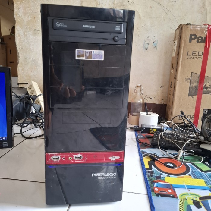 PC Rakitan Core i3 gen3 Bekas