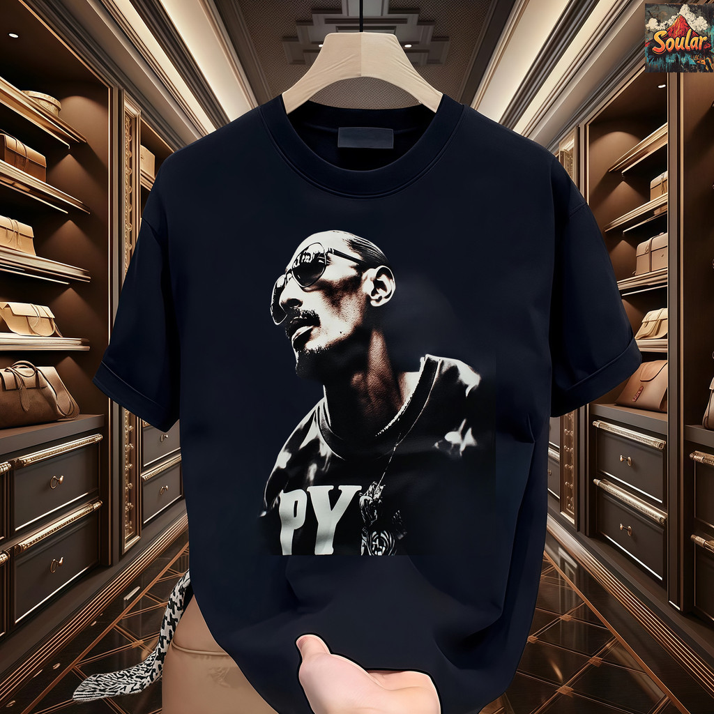 （COD) Kaos T-shirt Distro Hitam Putih "CONVICT" - Desain Snoop Dogg Realistis High Contrast, Aksen R