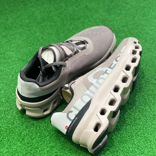 ON CLOUD Cloudmonster Men Cinder Fog Authentic / Sepatu ON CLOUD Original