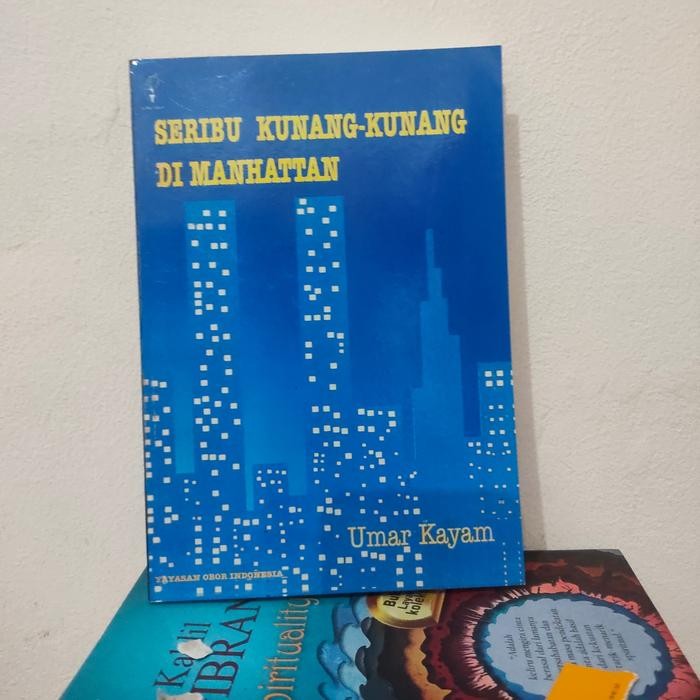 SERIBU KUNANG KUNANG DI MANGATTAN - UMAR KAYAM