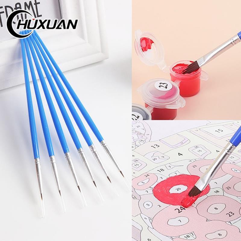 

10pcs/Lot Nylon Hair Paint Brush Oil Painting Brushes Watercolor Gouache Paint Brushes Different Size Artist Fine Art Supplies