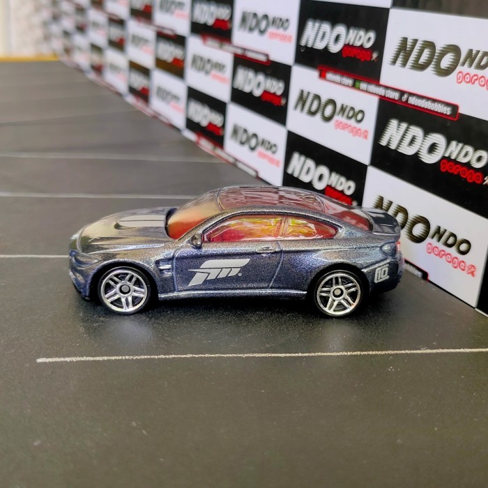 SP99 Hot Wheels BMW M4 Grey XBox 2nd Loose - 2017 Forza Motorsport