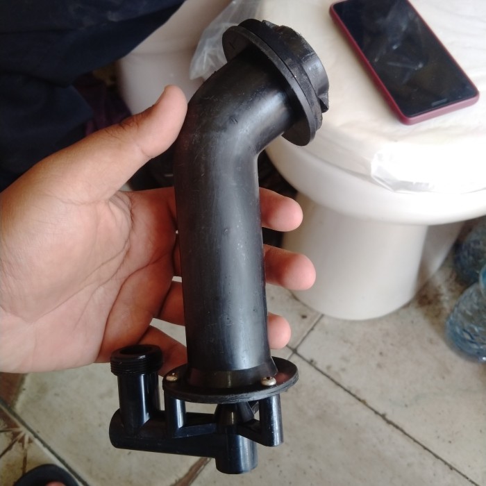 pipa alat kloset nju