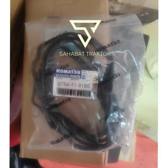 Gasket cover cylinder head Komatsu PC200-8 4899226 6754-11-8180