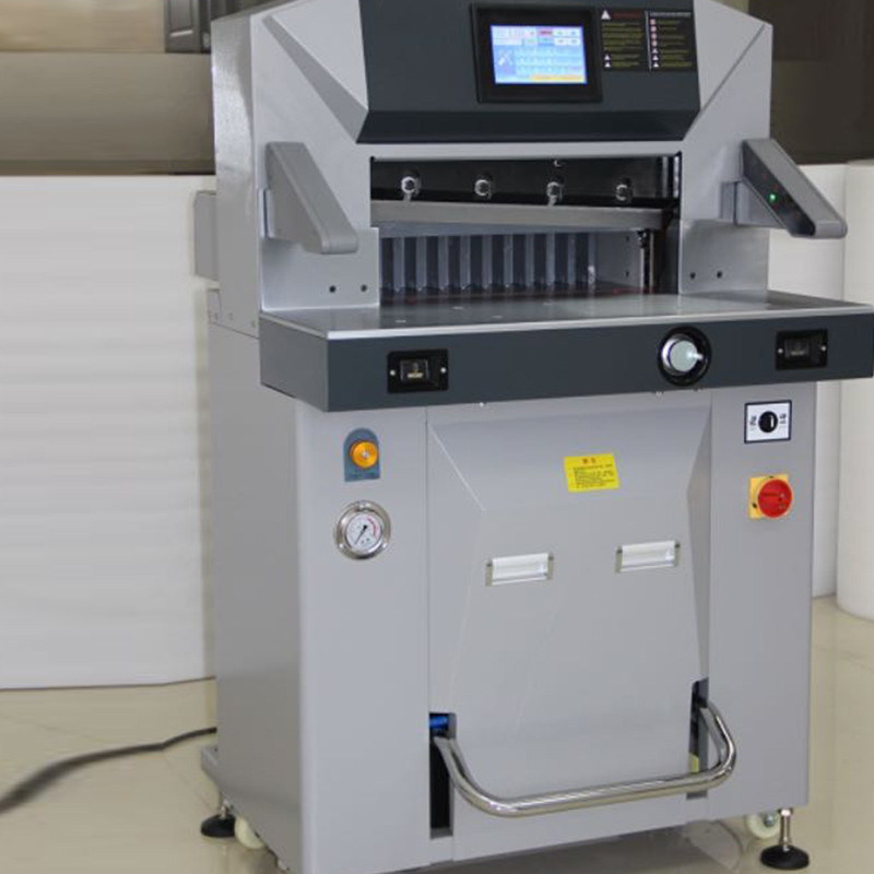 

Paper cutter hydraulic paper cutter heavy-duty thick layer paper cutter large automatic tendering machine PVC photo album