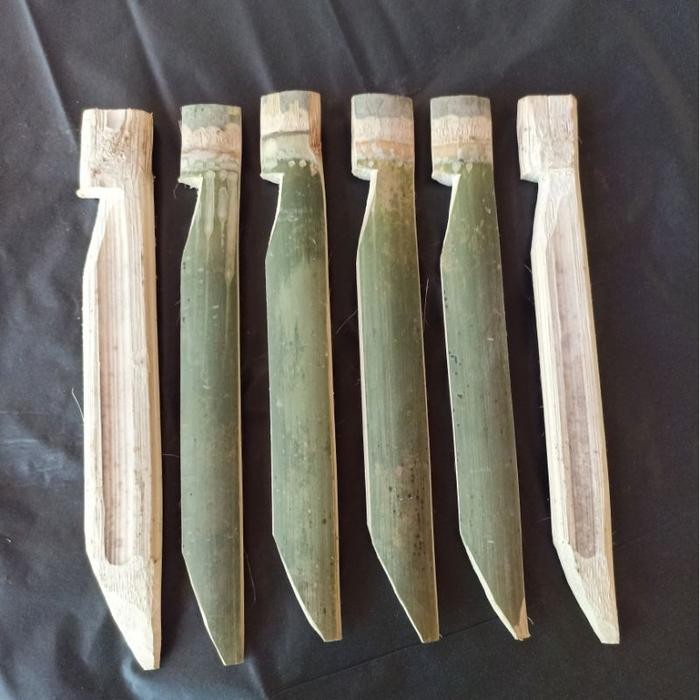 

. Pasak Tenda Pramuka/Patok Camping Bahan Bambu - Pasak Bambu, Panjang 25cm