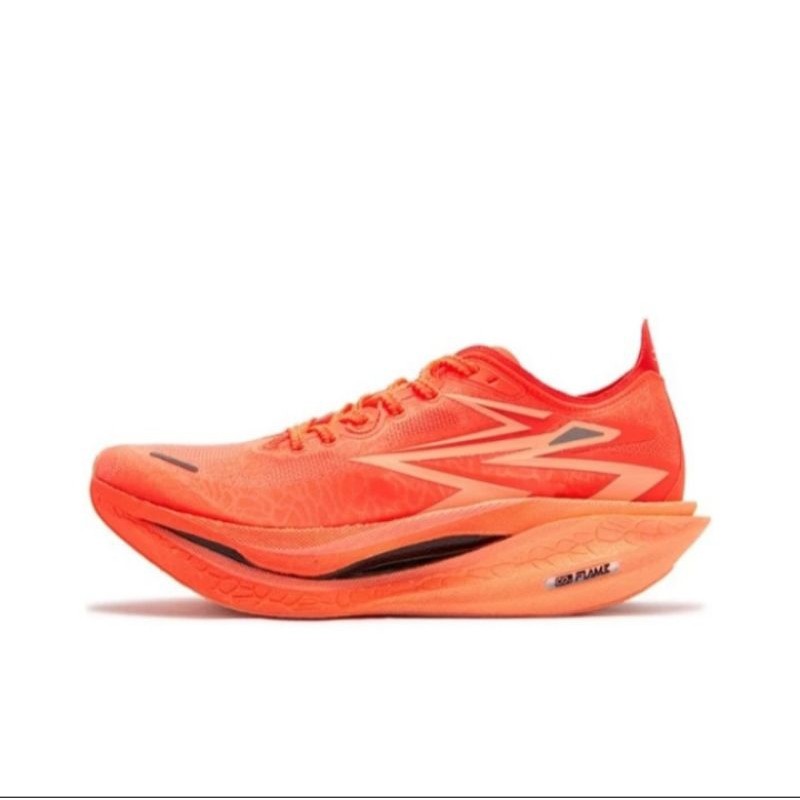 W-COLLECTION / Running Shoes, 361° Running - Flame 4 "Triple Red"