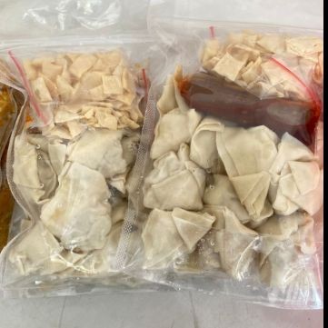 

WONGTON PANGSIT ISI 10 + SAMBAL