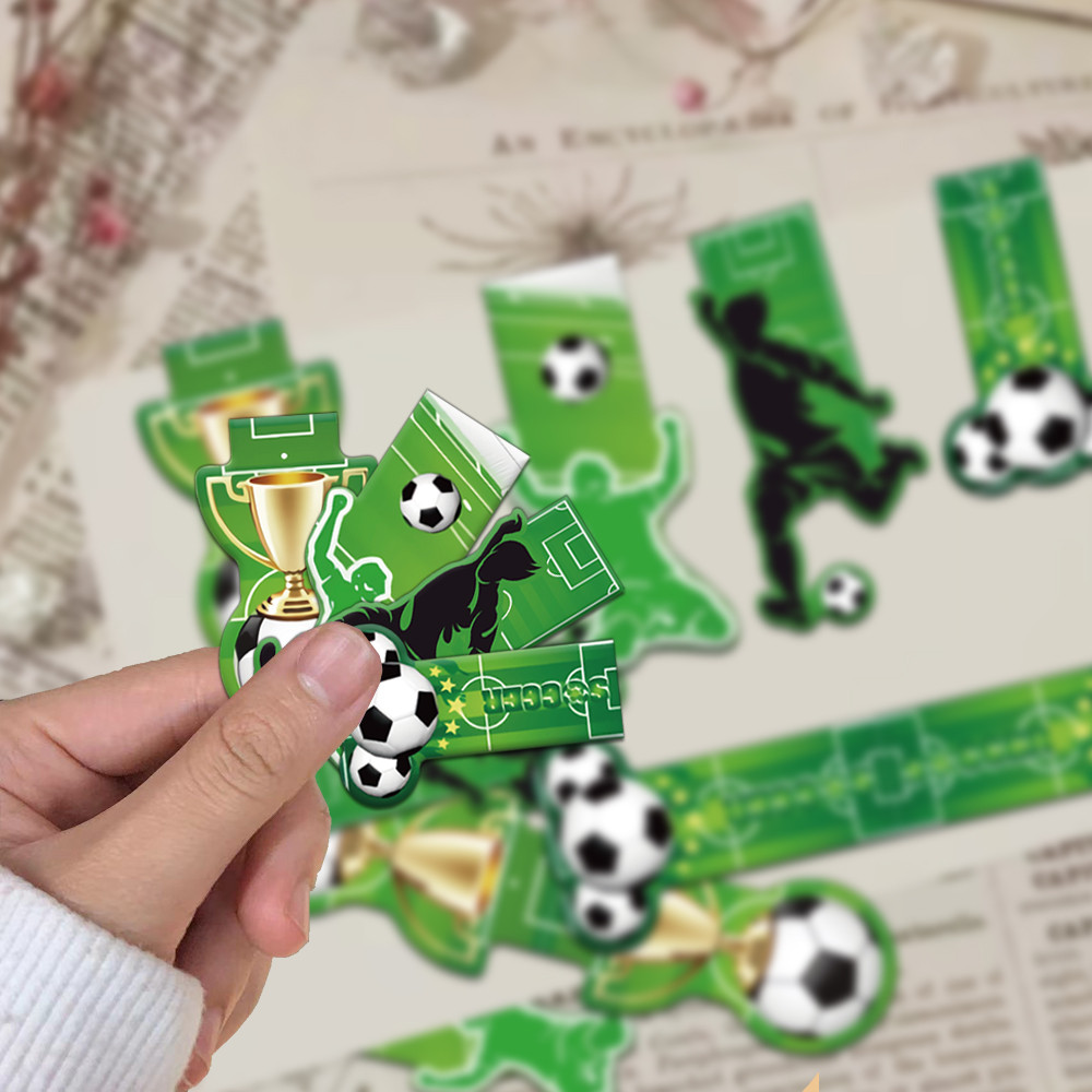 

4PCS Creative Soccer Magnetic Bookmarks Student Supplies Books Interpage Decoration Bookmarks