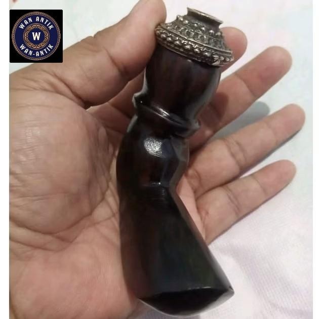 

Gagang keris bugis hulu keris melayu lengkap dengan kili-kili/mandak bahan kayu kemuning - Hitam pasti murah