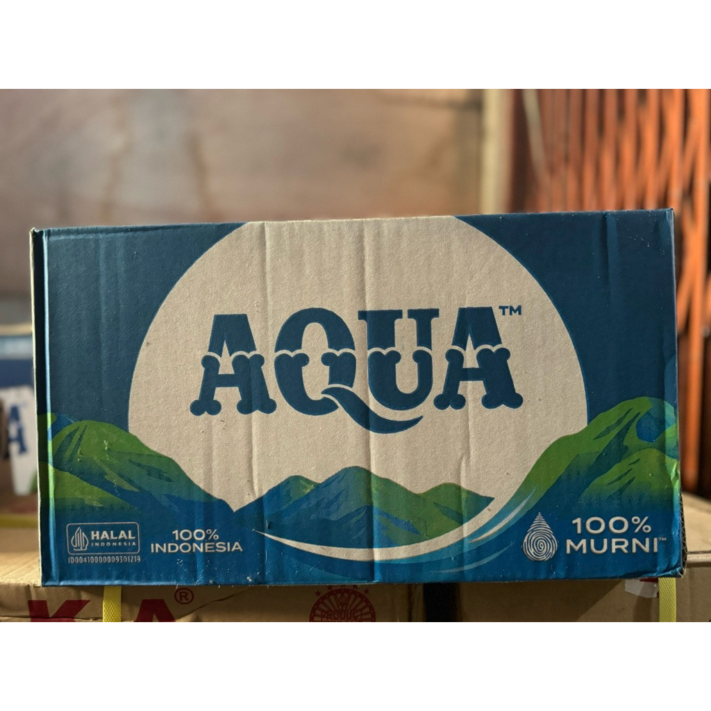 

Aqua 600 ml @ 24 botol