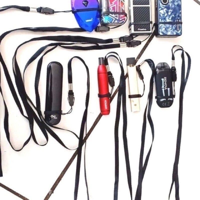 

Terbaru genza00 DF // ID CARD FULL WARNA/ LANYARD FREE KARET RING SIMPLE Termurah