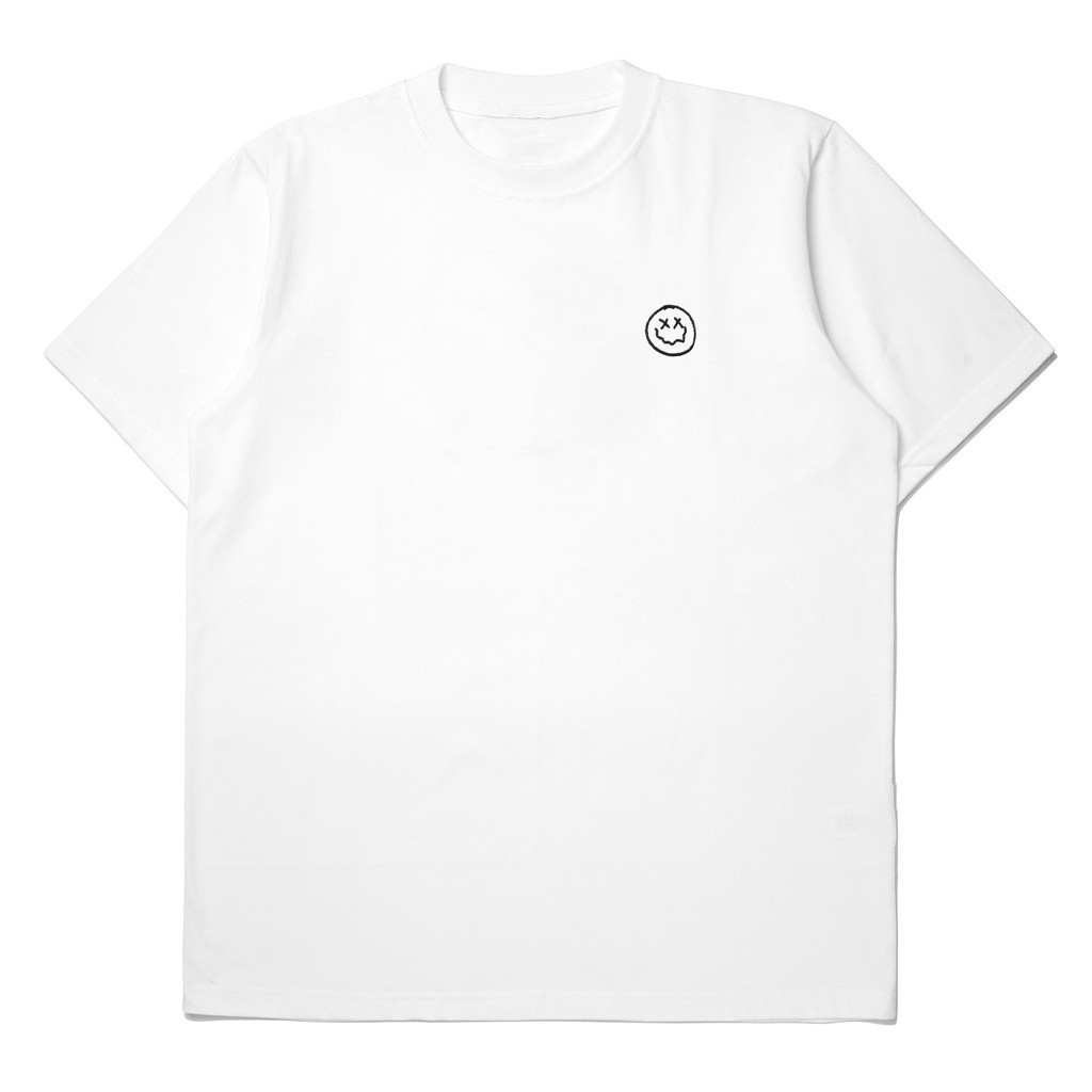 Heavyweight Tshirt Kaos Dizzy White Black Smile Face Tee