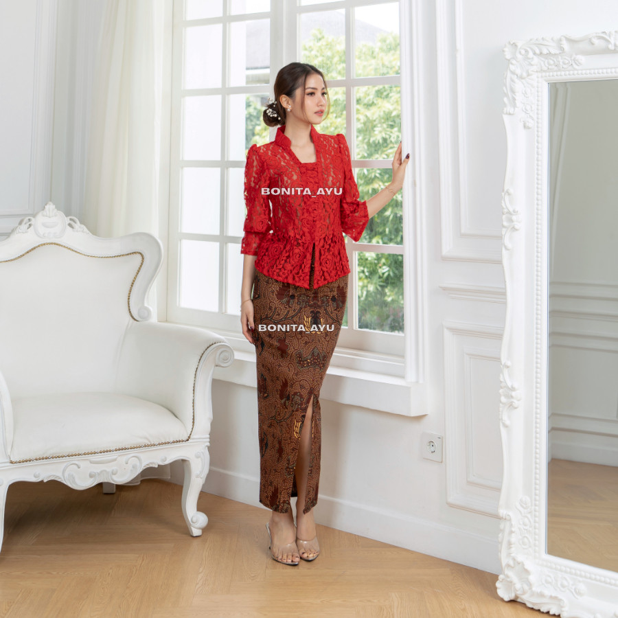 SET AMIRA KEBAYA BALI MODERN BY BONITA AYU