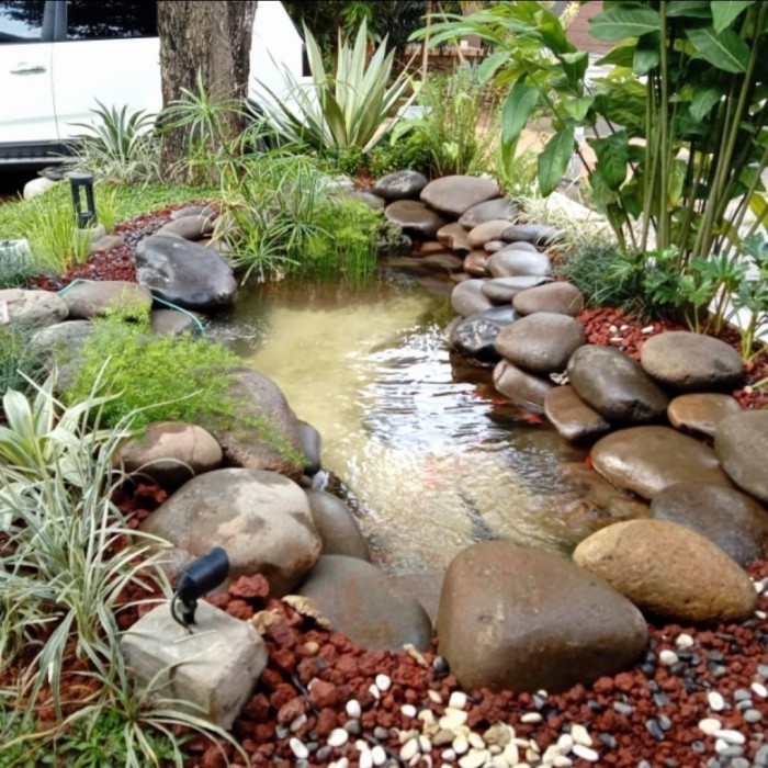 taman kolam / kolam hias batu bulat