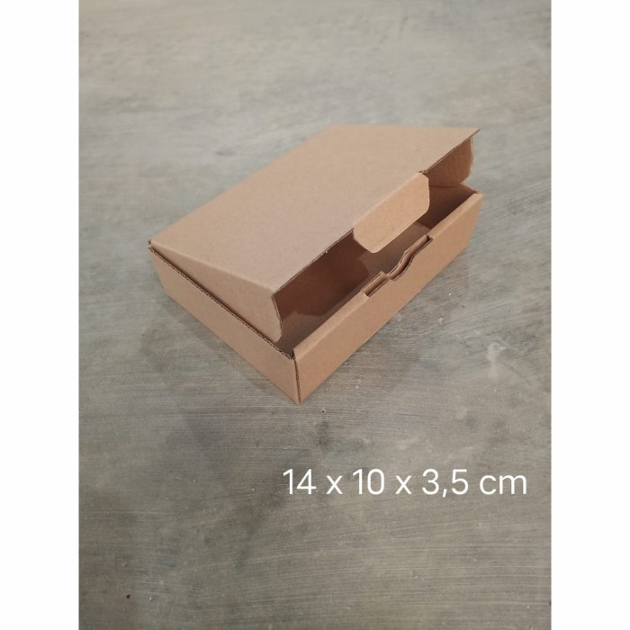 

Kardus 14x10x3.5 cm | Box Die Cut dan Easy Usage | Box Kue & Hampers KARDUS MURAH | KARDUS BOX |KARDUS DIECUT