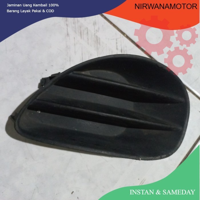 Tutup Cover foglamp lampu kabut Yaris 2007 sd 2008 ori