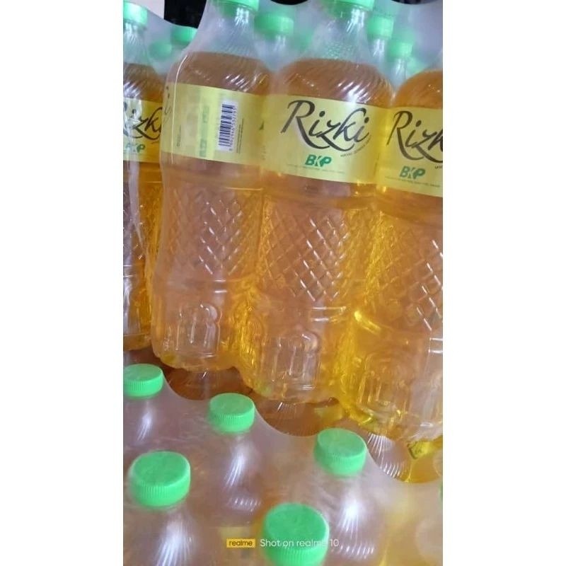 

Minyak Rizky 850ml Botol