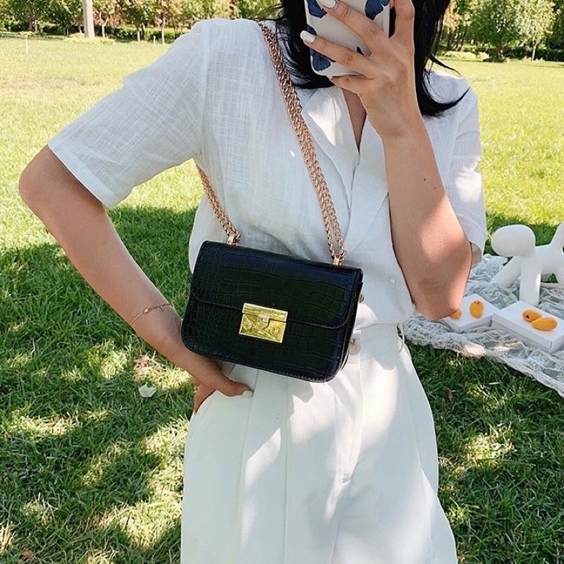 Ck Woden Boxy Croco Chain