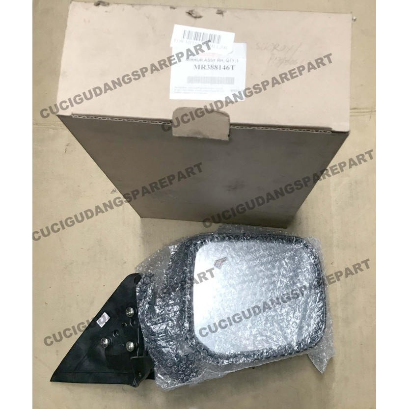 Spion Mitsubishi L200 Strada 1997-2002 Manual Hitam Original MR388146 Kanan